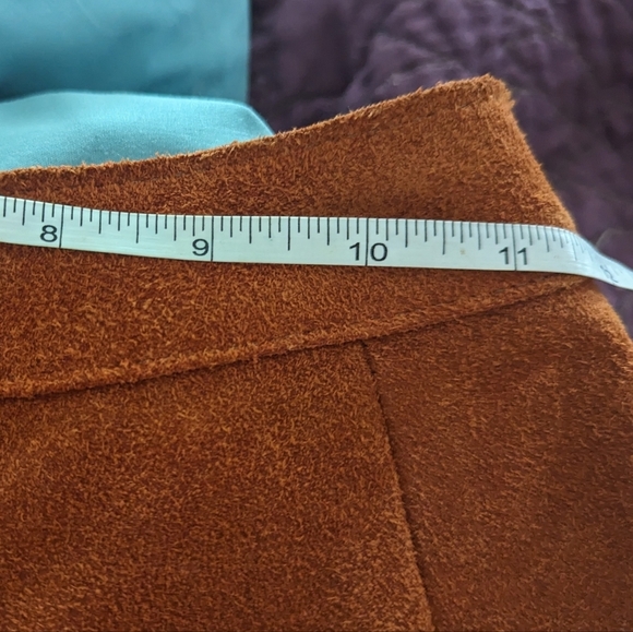 Vintage suede skirt - Picture 4 of 7